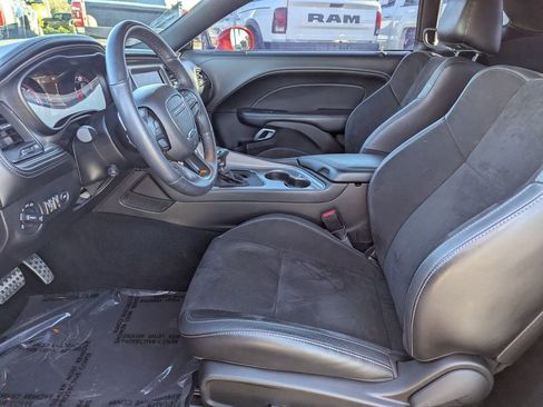 Used 2023 Dodge Challenger R/T w/ Plus Package image 16