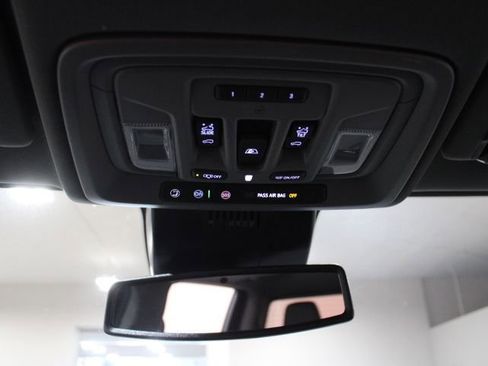 New 2026 GMC Sierra 2500 SLT w/ SLT Premium Package image 43