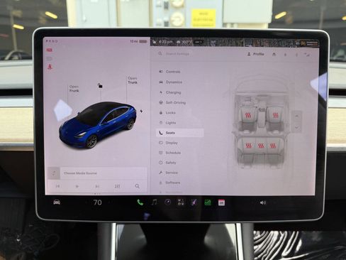 Used 2018 Tesla Model 3 Mid Range RWD image 16