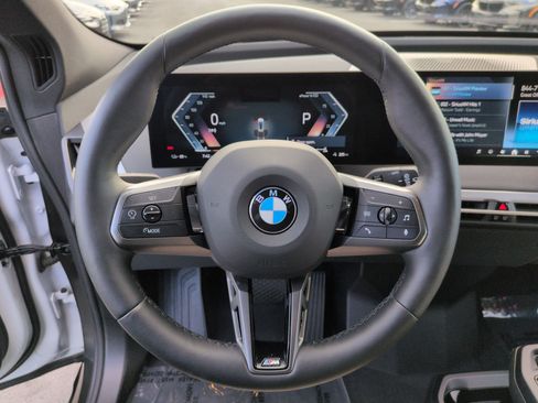 Certified 2025 BMW iX xDrive50 w/ Premium Package AWD/4WD image 18