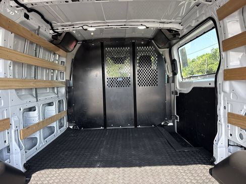 Used 2024 Ford Transit 250 Low Roof w/ Exterior Upgrade Package RWD image 26