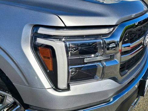 Used 2025 Ford F150 Lariat w/ Equipment Group 502A High AWD/4WD image 32