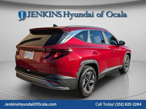 New 2026 Hyundai Tucson SEL image 3