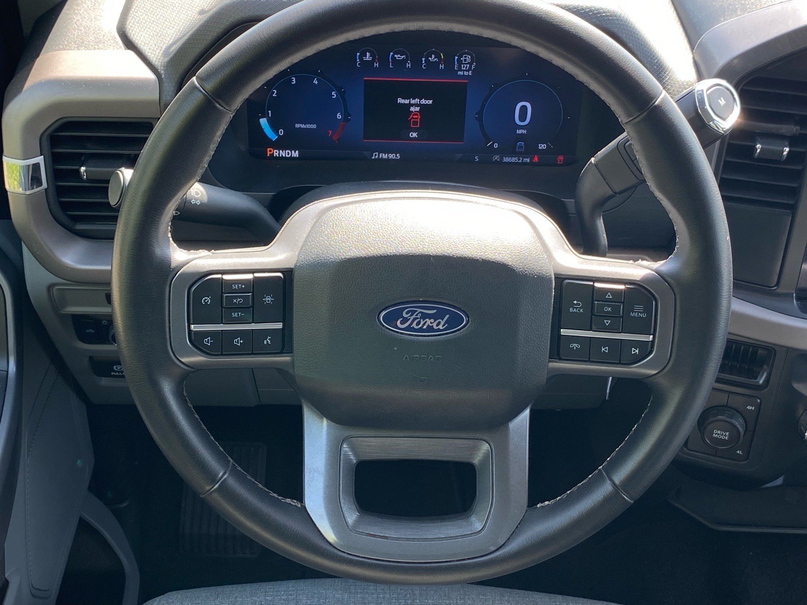 Used 2025 Ford F150 XLT w/ Equipment Group 301A Standard AWD/4WD image 8