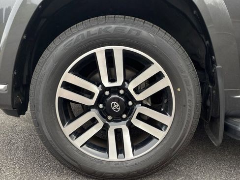 Used 2022 Toyota 4Runner Limited image 7