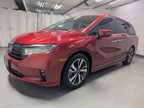 Used 2021 Honda Odyssey Touring image 5