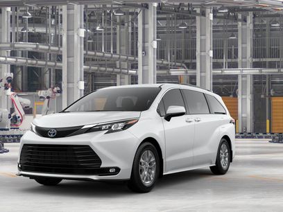 New 2025 Toyota Sienna XLE w/ XLE Plus Package