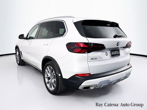 Used 2025 BMW X5 xDrive40i w/ Premium Package AWD/4WD image 5