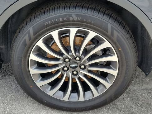 Certified 2023 Lincoln Aviator Reserve RWD image 8