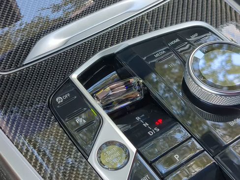 Used 2023 BMW X7 M60i w/ Executive Package image 35