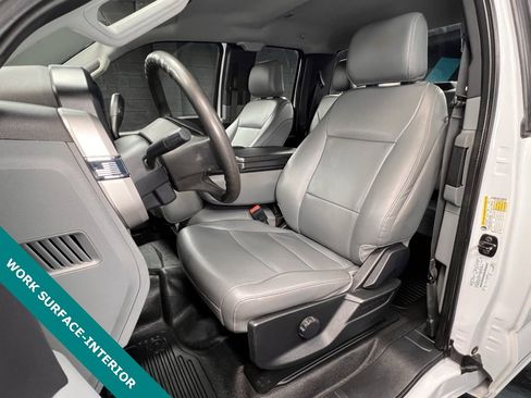 Used 2024 Ford F250 XL w/ XL Chrome Package image 3