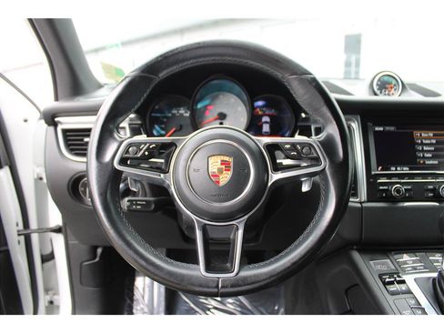 Used 2015 Porsche Macan S AWD/4WD image 17
