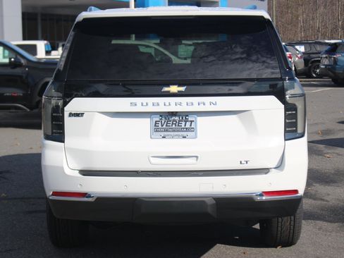 New 2026 Chevrolet Suburban LT w/ Comfort Package image 6