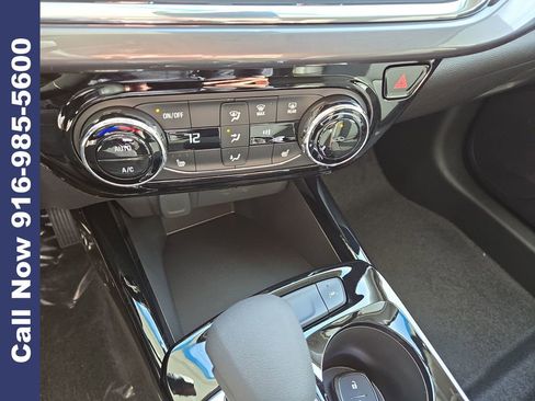 New 2026 Chevrolet Trax ACTIV w/ Driver Confidence Package image 4