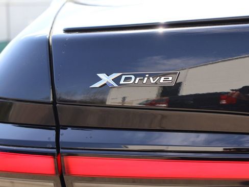 New 2026 BMW 760i xDrive w/ Executive Package image 19