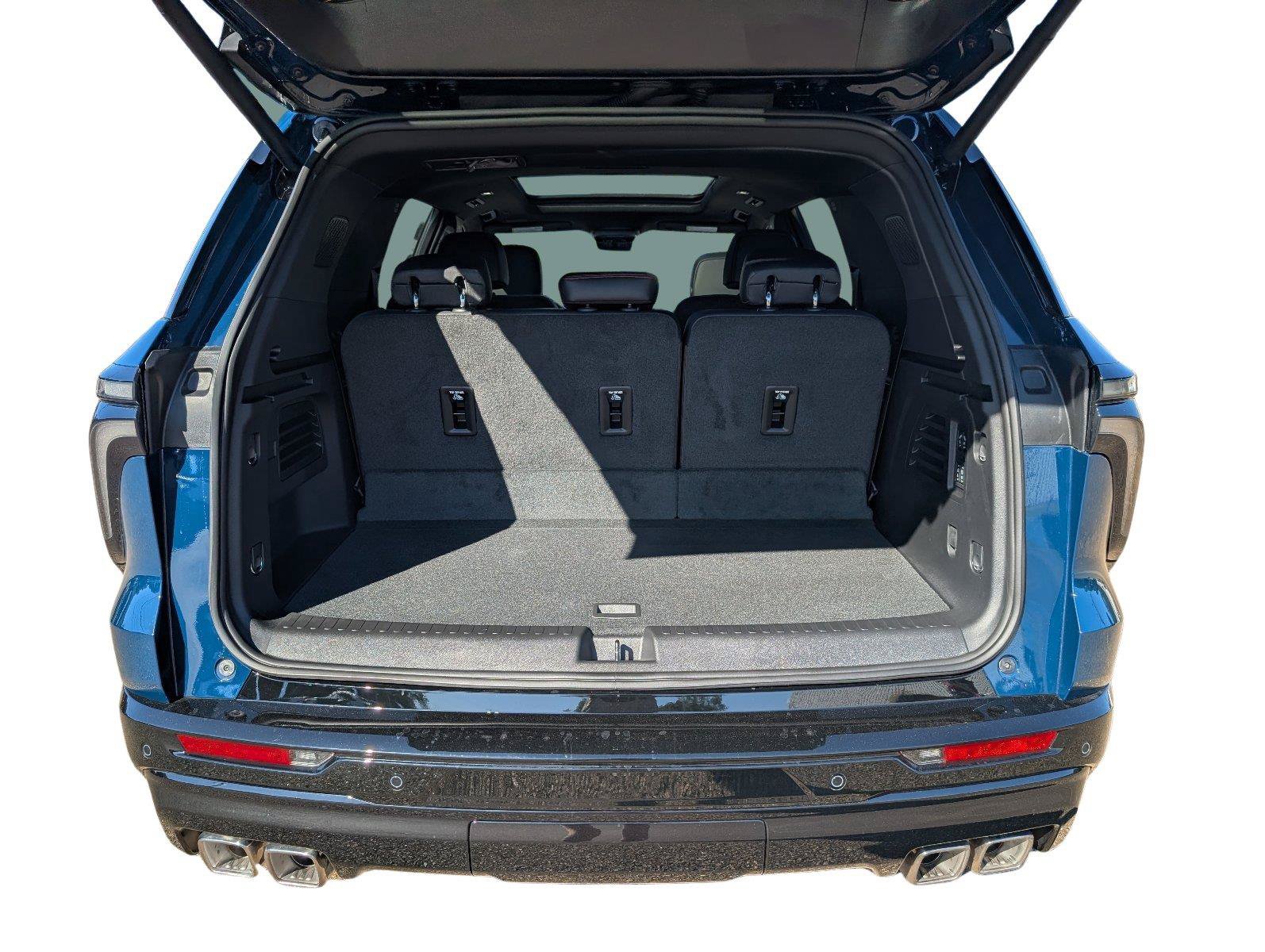 New 2027 Chevrolet Traverse RS FWD image 39