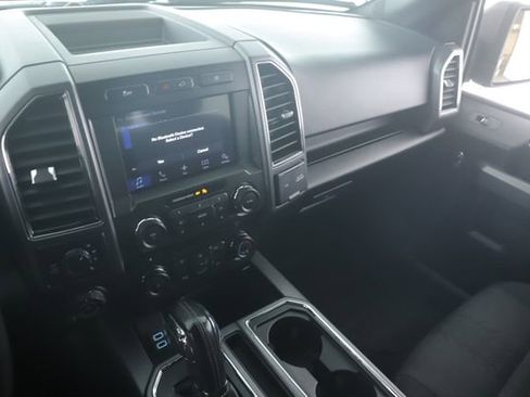 Used 2018 Ford F150 XLT w/ Equipment Group 302A Luxury AWD/4WD image 26