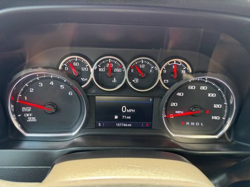 Used 2021 Chevrolet Silverado 1500 LT w/ Texas Edition Plus RWD image 13