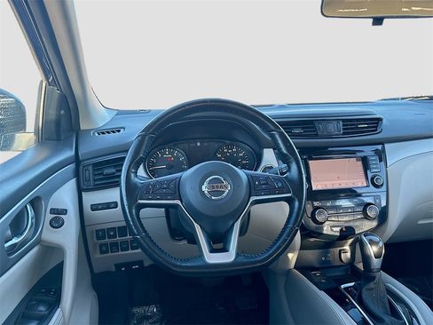 Used 2020 Nissan Rogue Sport SL image 22