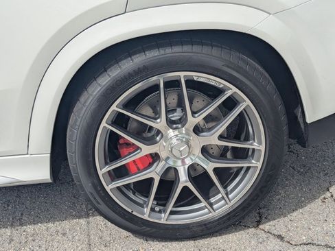 New 2026 Mercedes-Benz GLE 63 AMG S image 9