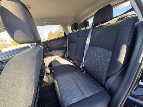 Used 2024 Mitsubishi Outlander Sport AWD image 16