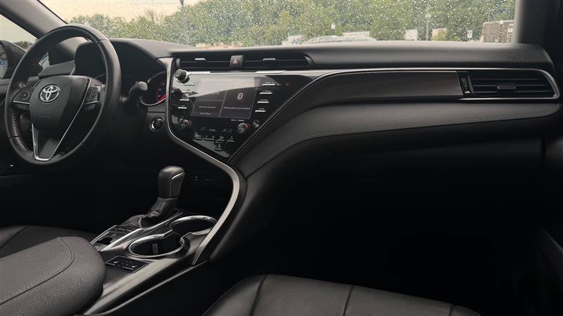 Used 2019 Toyota Camry XSE FWD image 37