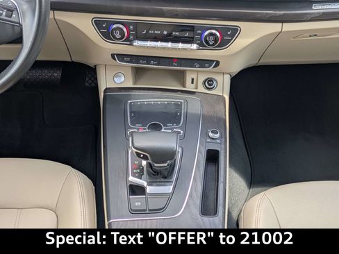 Used 2020 Audi Q5 2.0T Premium Plus w/ Premium Plus Package AWD/4WD image 18