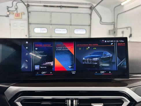 Used 2023 BMW i4 eDrive35 w/ Premium Package RWD image 35