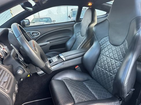 Used 2006 Aston Martin Vanquish S image 12