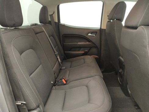 Used 2021 Chevrolet Colorado LT RWD image 19