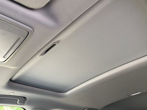 Certified 2025 Honda CR-V EX image 28