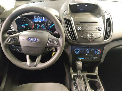 Used 2017 Ford Escape S FWD image 22