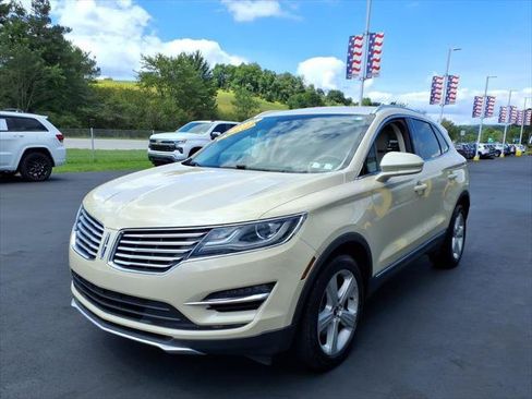 Used 2018 Lincoln MKC Premiere AWD/4WD image 4