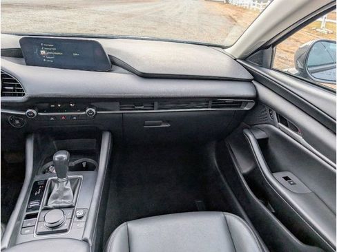 Used 2023 MAZDA MAZDA3 s image 25