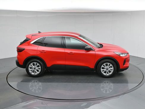 Certified 2024 Ford Escape Active FWD image 41