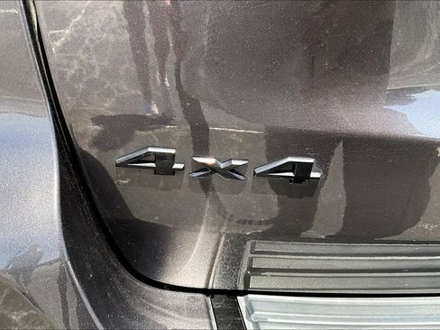 Used 2016 Jeep Grand Cherokee High Altitude AWD/4WD image 8
