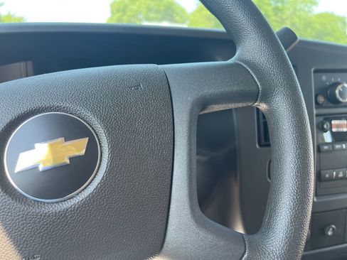 New 2025 Chevrolet Express 3500 w/ Power Convenience Package image 38