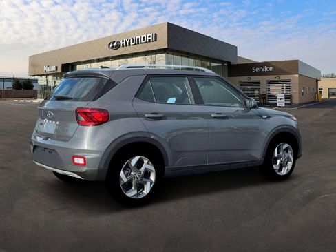 New 2026 Hyundai Venue SEL image 8