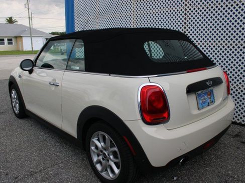 Used 2018 MINI Cooper Convertible FWD image 5