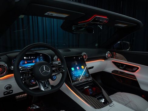 New 2026 Mercedes-Benz SL 63 AMG 4MATIC image 18