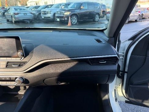 Used 2019 Nissan Altima 2.5 S image 36