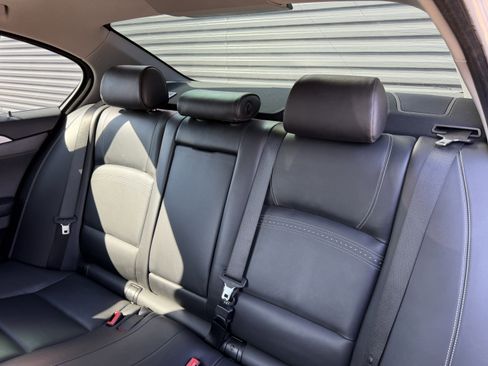 Used 2015 BMW 535i Sedan image 16