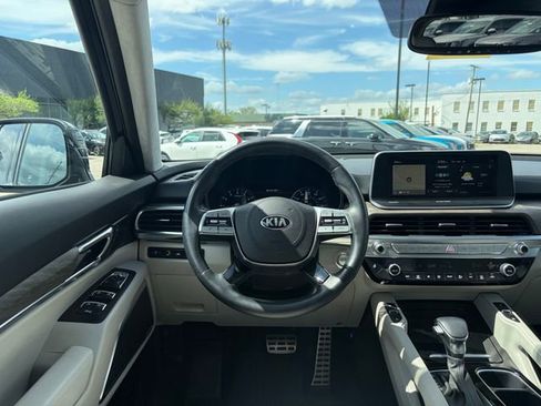 Used 2021 Kia Telluride SX w/ SX Prestige Package image 10