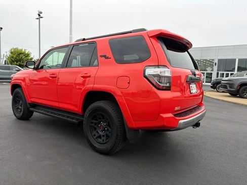 Used 2024 Toyota 4Runner TRD Off-Road Premium w/ Moonroof Package AWD/4WD image 5