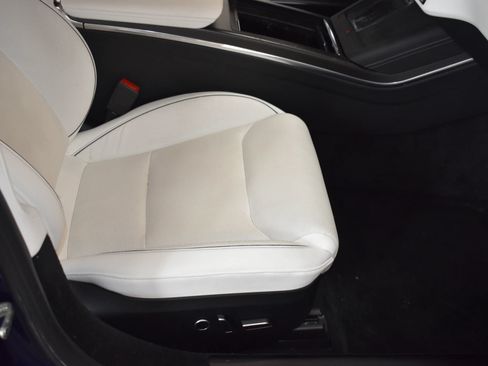 Used 2022 Tesla Model S Plaid AWD/4WD image 19