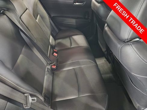 Used 2023 Toyota Corolla Cross XLE w/ Convenience Package FWD image 31