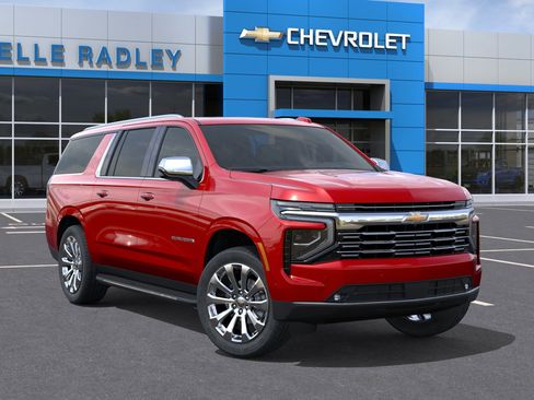 New 2026 Chevrolet Suburban Premier image 7