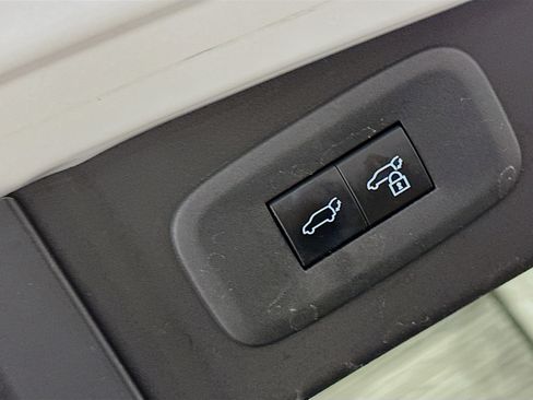 Used 2023 Lexus RZ 450e Premium w/ Technology Package AWD/4WD image 31