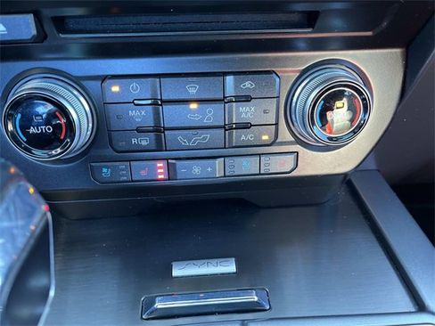 Used 2018 Ford F150 Lariat w/ Equipment Group 502A Luxury image 35