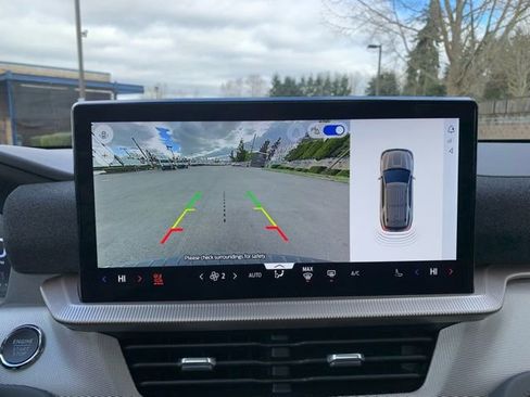 New 2026 Ford Explorer Active w/ Active Comfort Package image 20